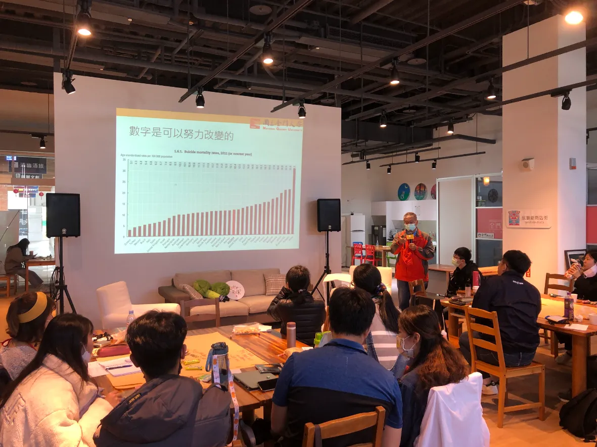 嗨！我是情緒：如何在訴說中認識及健康處理情緒12