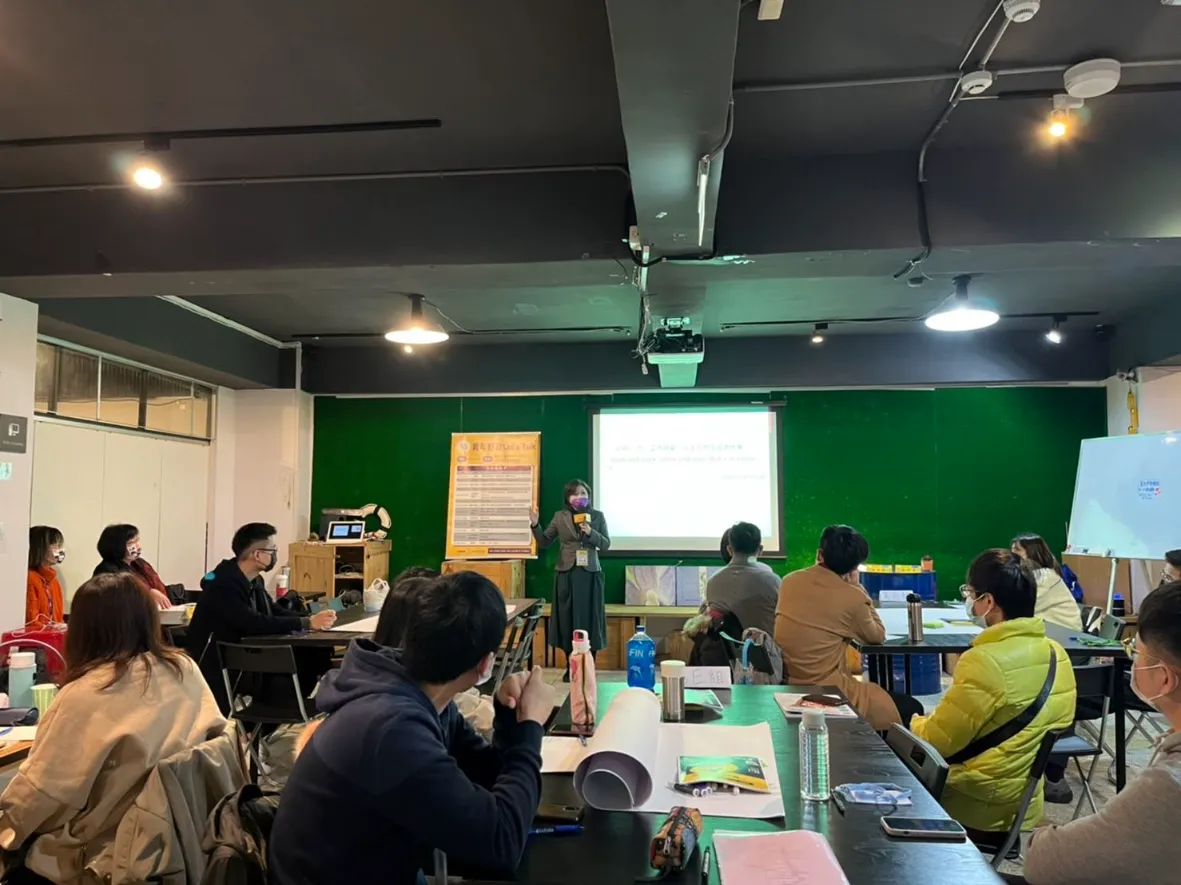 從青年處境探討心理健康作為基本勞動權益(20)