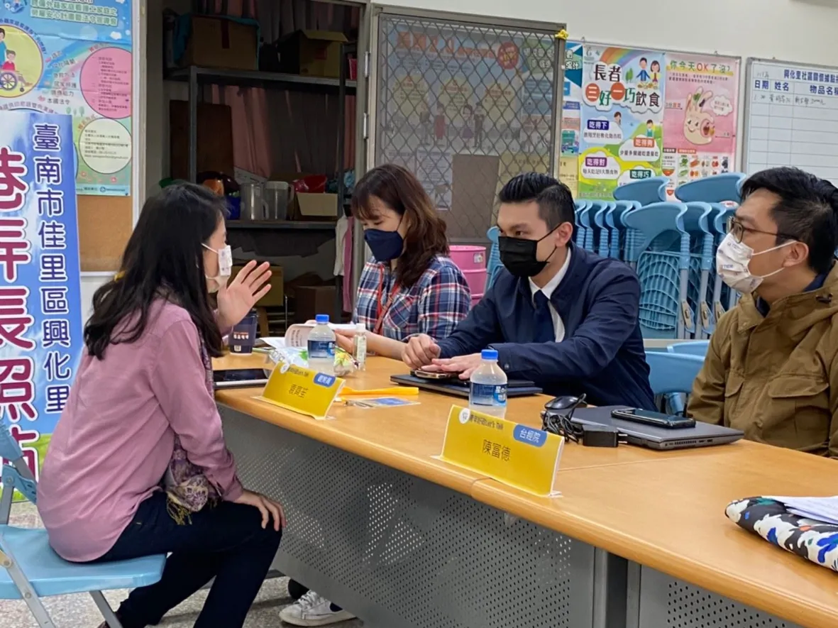 活動文宣品+桌卡(2)